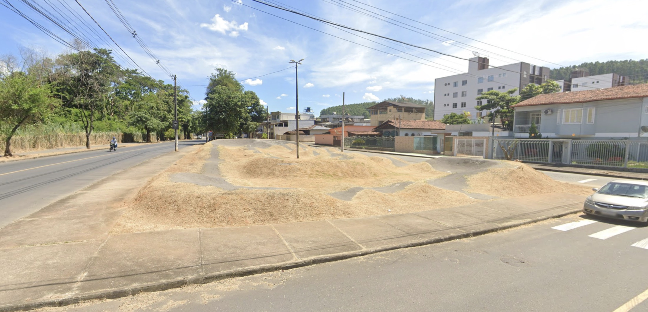 Pump Track Nelson Teixeira Coronel Fabriciano em Coronel Fabriciano/MG — foto 1