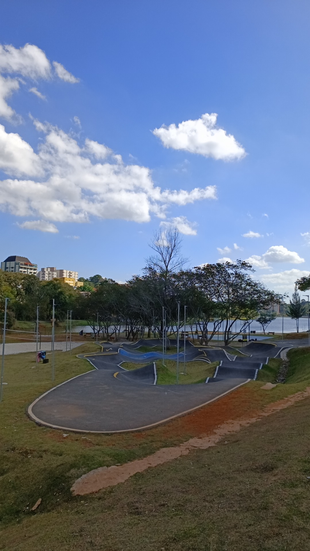 Pump Track Bragança Paulista