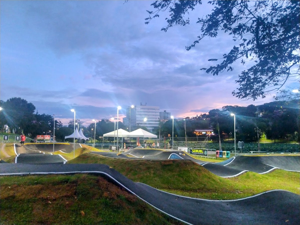 Pump Track Bragança Paulista — foto 2