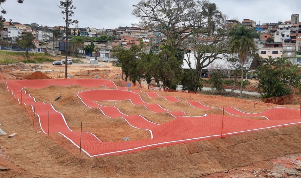 Pump Track Cotia — foto 1