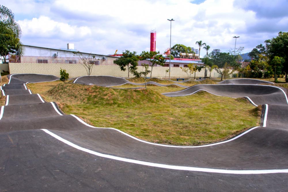 Pump Track Mogi das Cruzes - Parque Botyra Camorim Gatti — foto 1