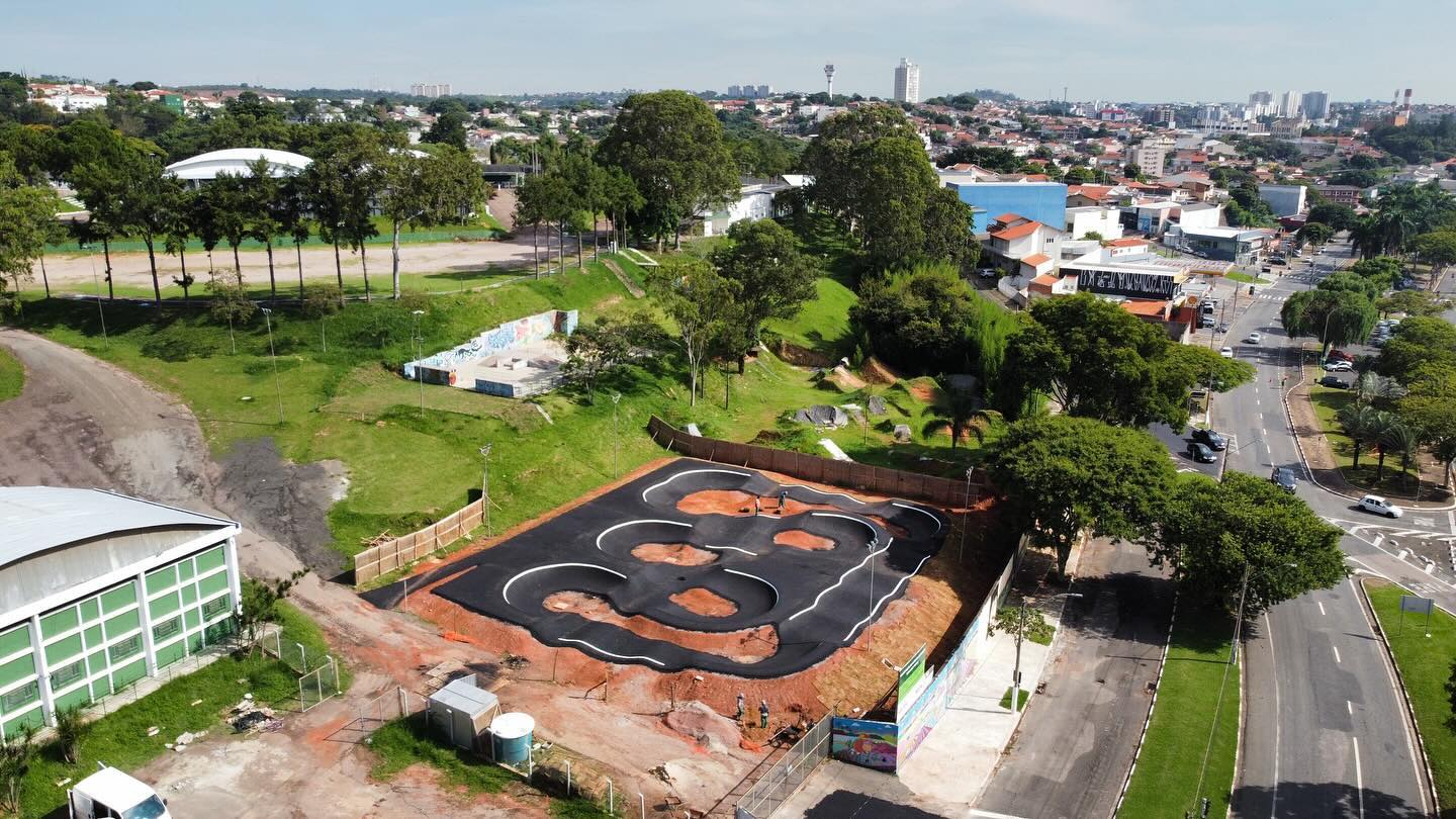 Pump Track Nilton César Cardoso — Parque Municipal Monsenhor Bruno Nardini em Valinhos/SP — foto 7